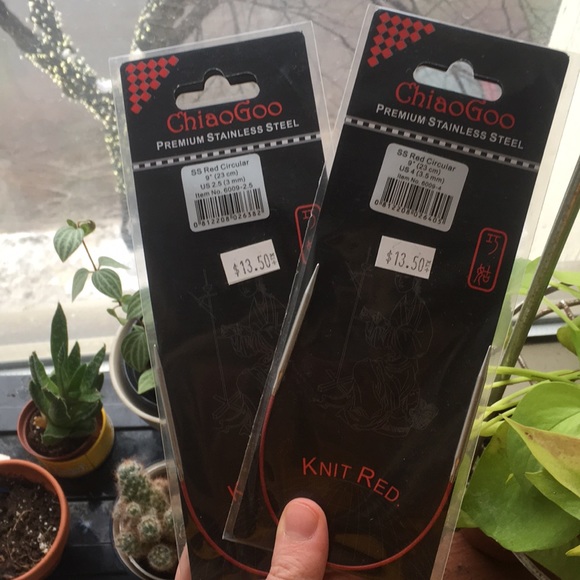 NWT 2 circular knitting needles US4 & US2.5 - Picture 2 of 11